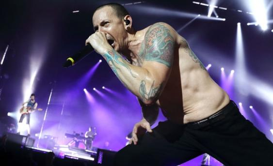  Chester Bennington 