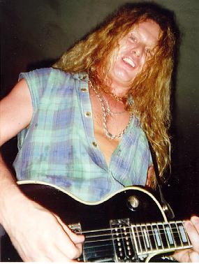  John Sykes 